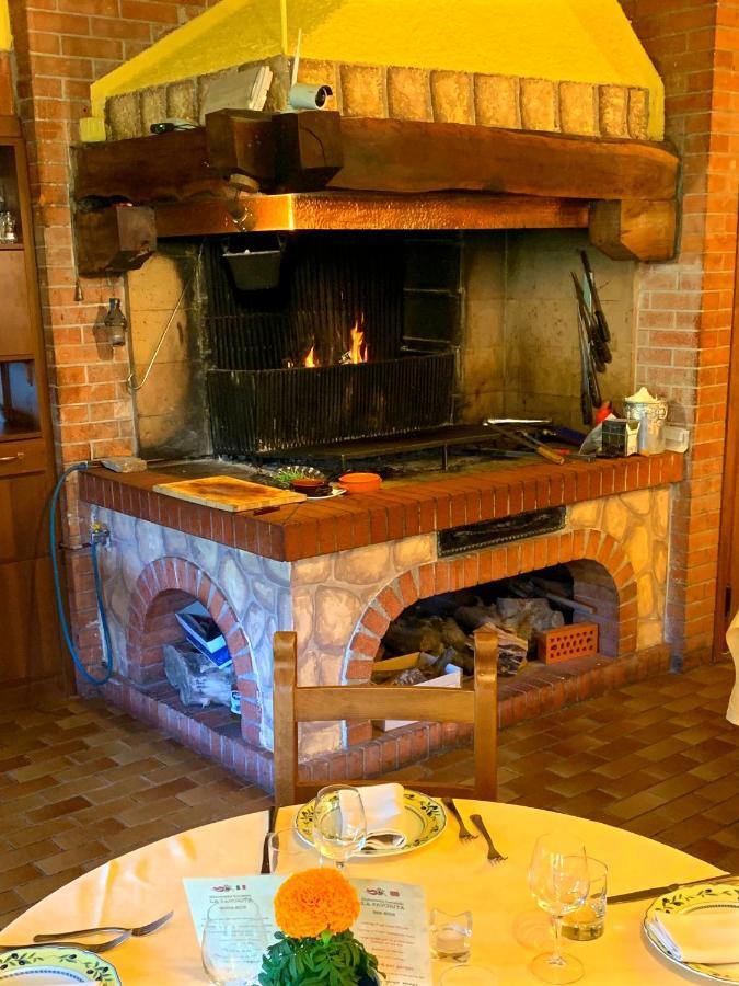 La Favorita Apricale B&B & Ristorante Luaran gambar