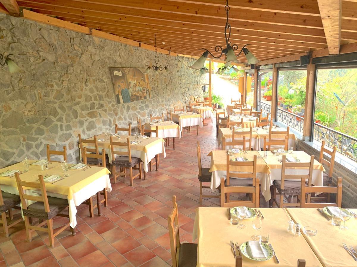 La Favorita Apricale B&B & Ristorante Luaran gambar