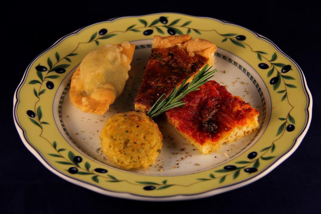 La Favorita Apricale B&B & Ristorante Luaran gambar